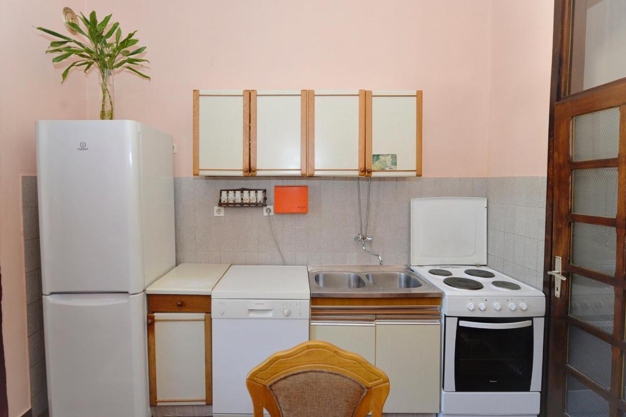 City View Apartment Котор Екстериор снимка